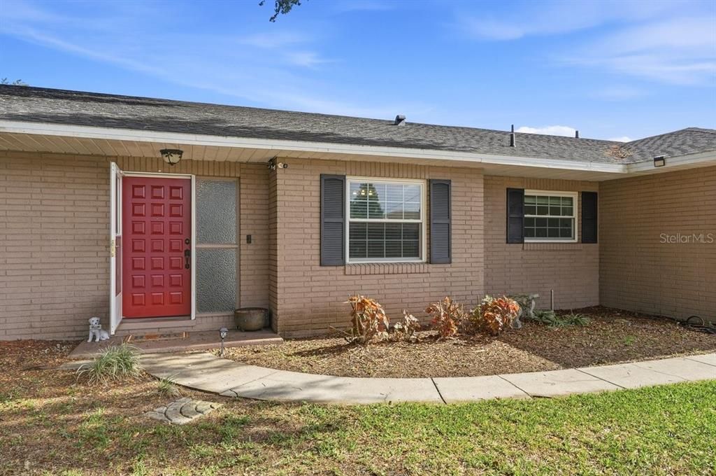 For Sale: $339,000 (3 beds, 2 baths, 1771 Square Feet)