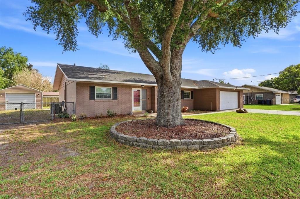 For Sale: $339,000 (3 beds, 2 baths, 1771 Square Feet)