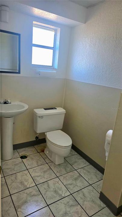 For Sale: $13,200 (0 beds, 0 baths, 700 Square Feet)