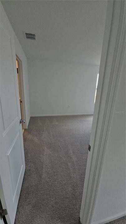 For Rent: $2,150 (5 beds, 2 baths, 2112 Square Feet)