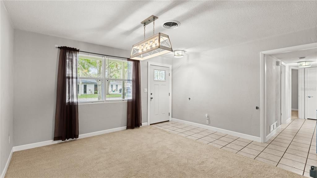 For Sale: $299,900 (4 beds, 1 baths, 1781 Square Feet)