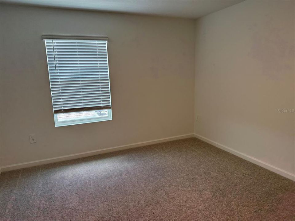 Active With Contract: $2,500 (4 beds, 2 baths, 2000 Square Feet)