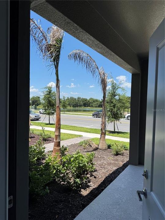 Active With Contract: $2,500 (4 beds, 2 baths, 2000 Square Feet)