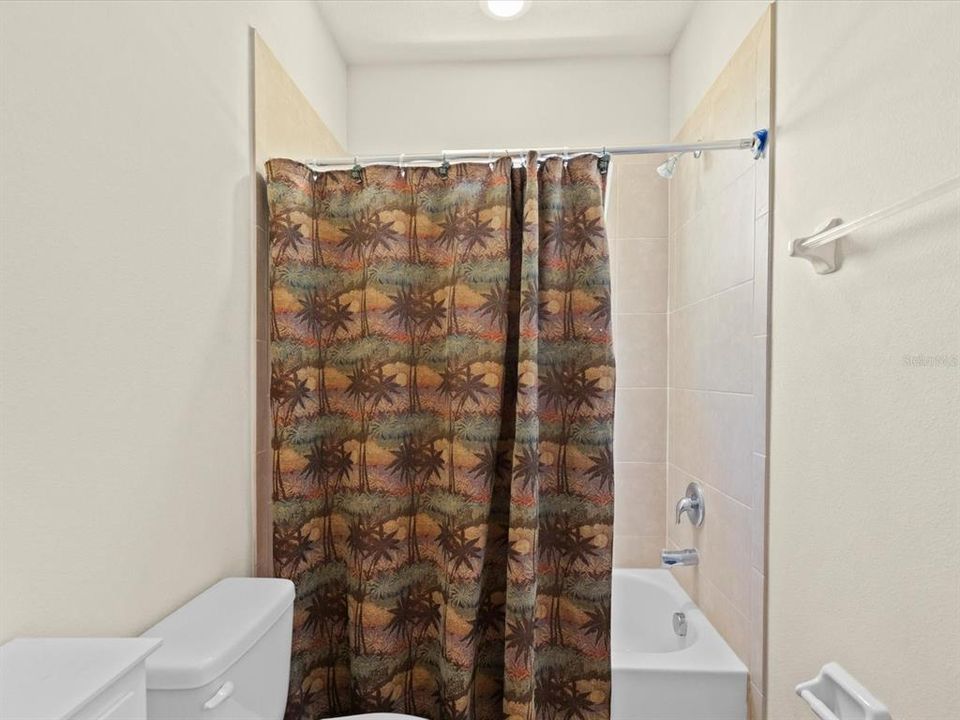For Sale: $399,000 (3 beds, 2 baths, 1840 Square Feet)