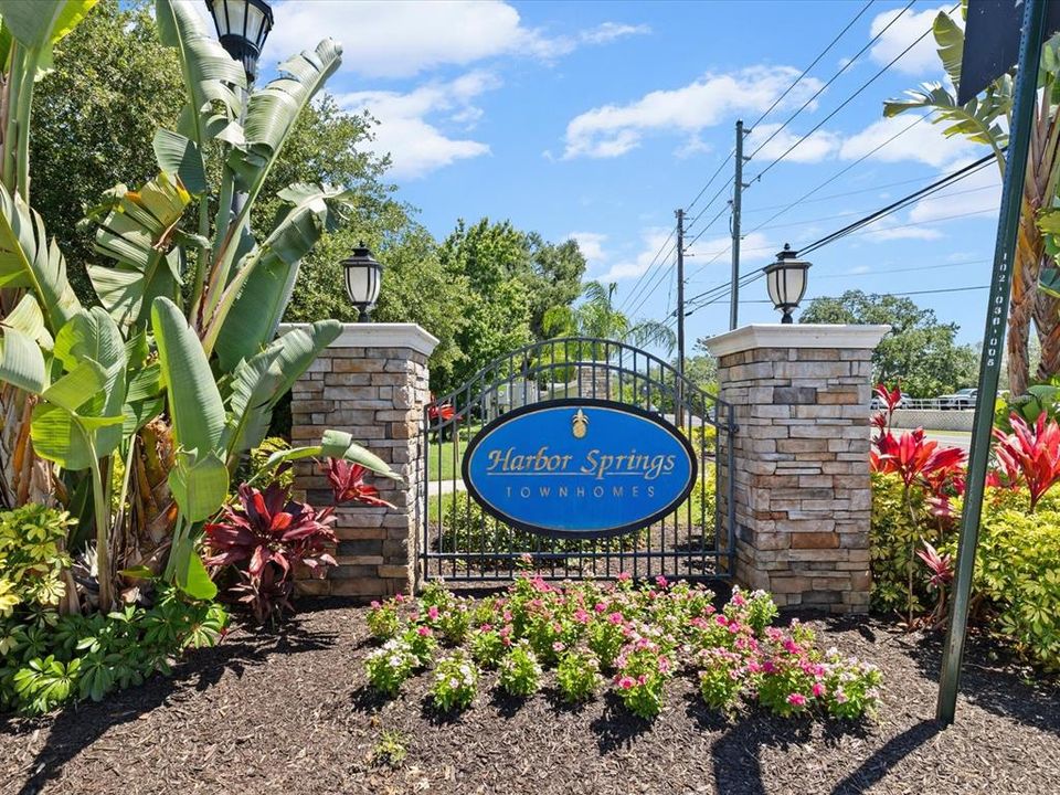 For Sale: $399,000 (3 beds, 2 baths, 1840 Square Feet)