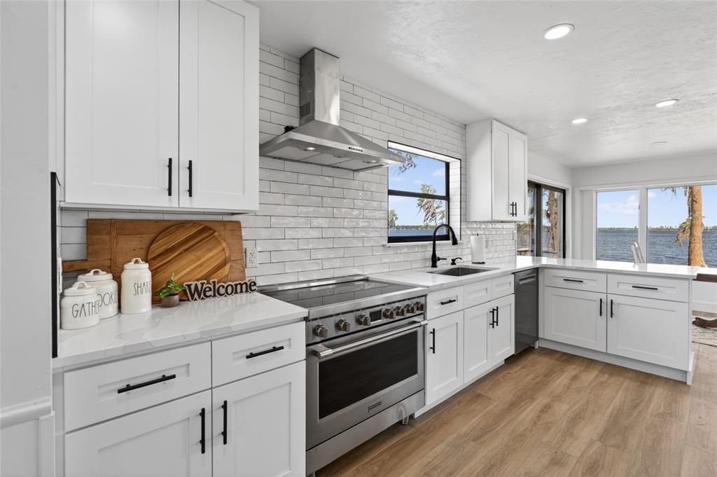 For Sale: $1,349,000 (4 beds, 3 baths, 2762 Square Feet)