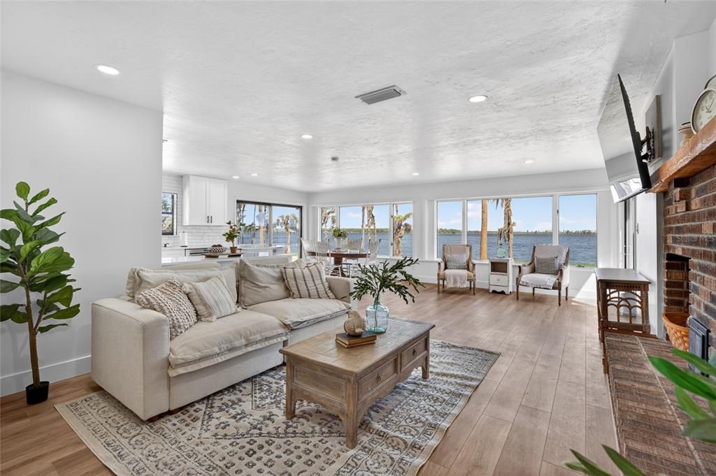 For Sale: $1,349,000 (4 beds, 3 baths, 2762 Square Feet)