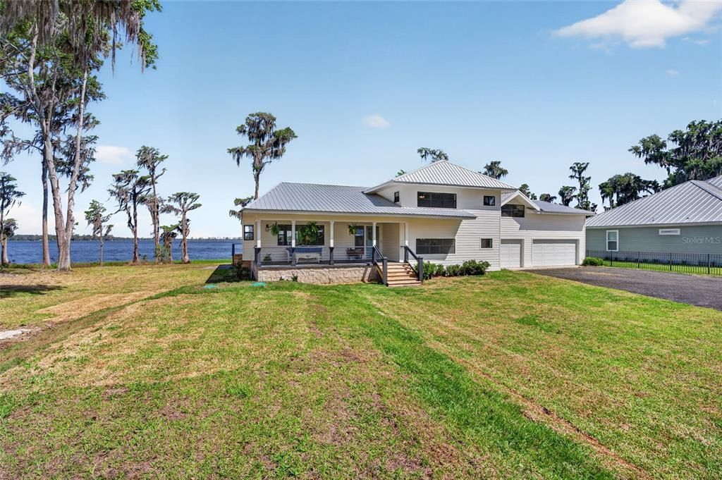 For Sale: $1,349,000 (4 beds, 3 baths, 2762 Square Feet)