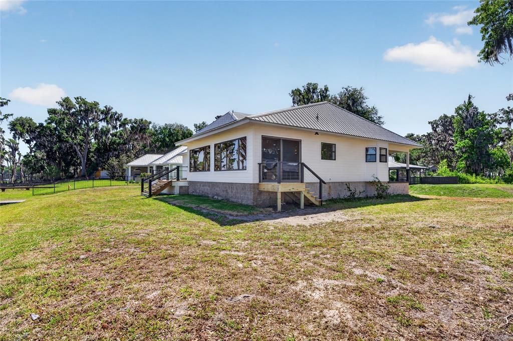 For Sale: $1,349,000 (4 beds, 3 baths, 2762 Square Feet)