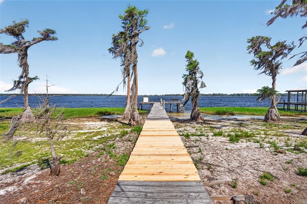 For Sale: $1,349,000 (4 beds, 3 baths, 2762 Square Feet)