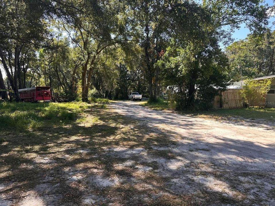 For Sale: $575,000 (3 beds, 2 baths, 940 Square Feet)