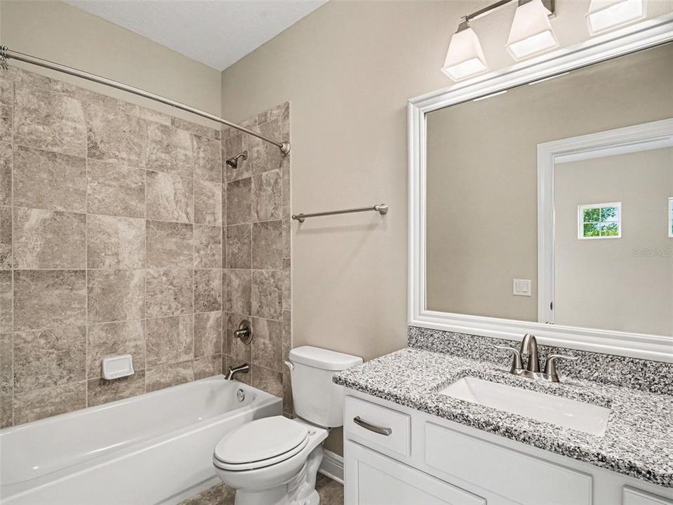 For Sale: $998,000 (4 beds, 3 baths, 2566 Square Feet)