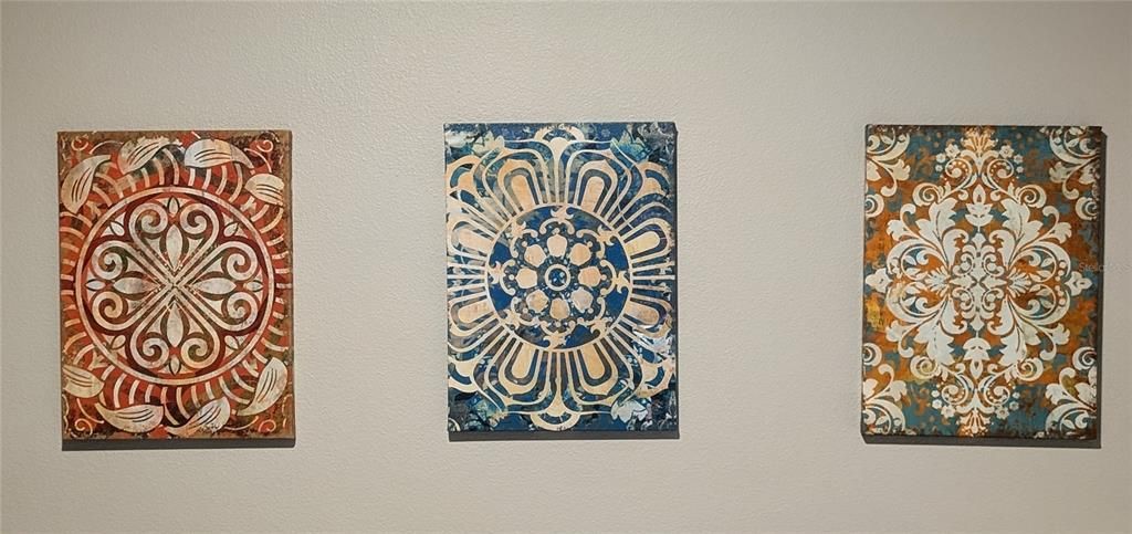 На продажу: $415,000 (4 спален, 2 ванн, 2018 Квадратных фут)