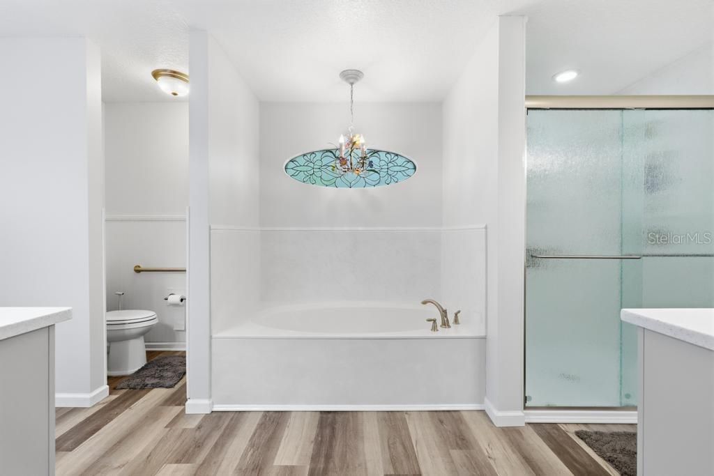 For Sale: $720,000 (3 beds, 2 baths, 2662 Square Feet)