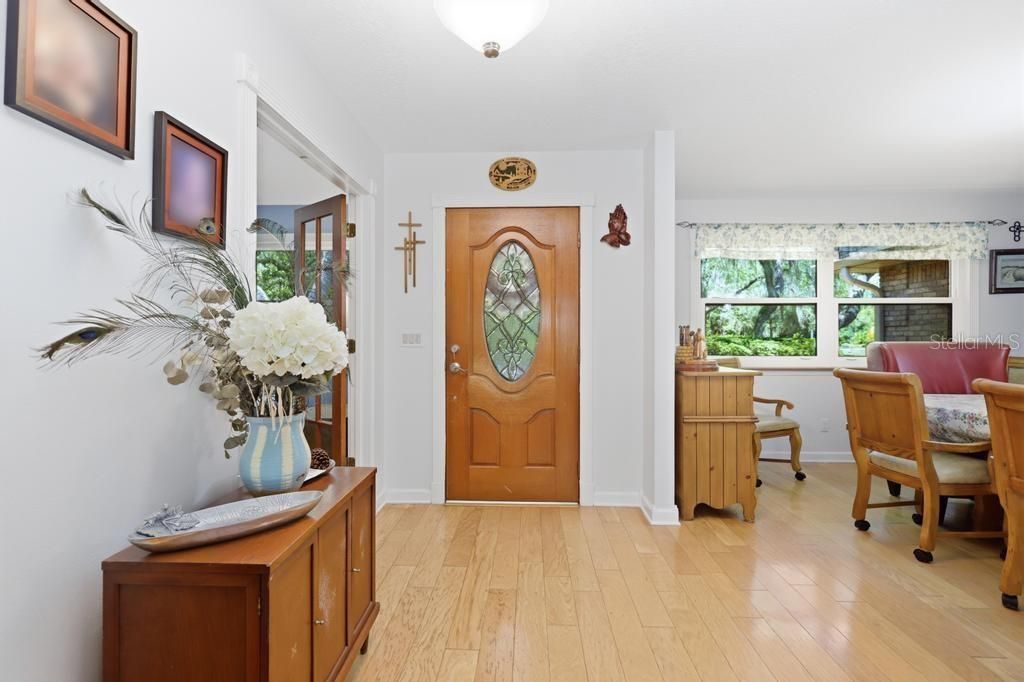 For Sale: $720,000 (3 beds, 2 baths, 2662 Square Feet)