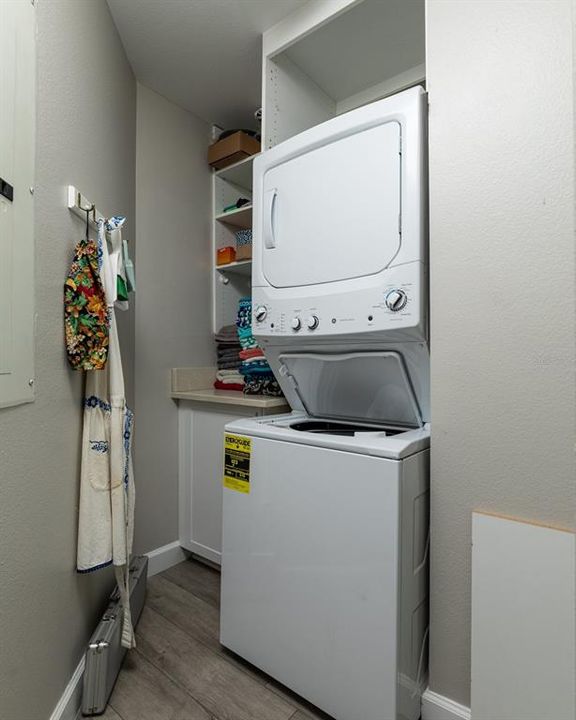 В аренду: $7,000 (3 спален, 2 ванн, 2086 Квадратных фут)