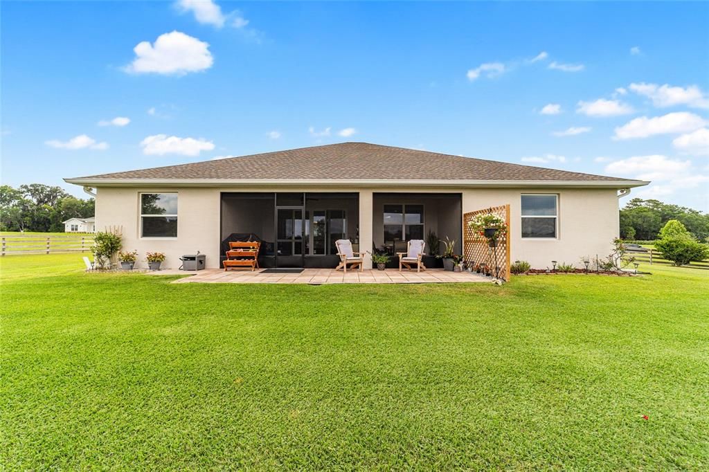En Venta: $589,900 (4 camas, 3 baños, 2552 Pies cuadrados)