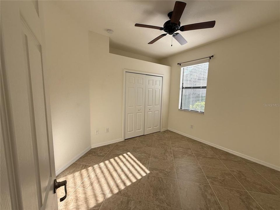 For Rent: $2,500 (3 beds, 2 baths, 1412 Square Feet)