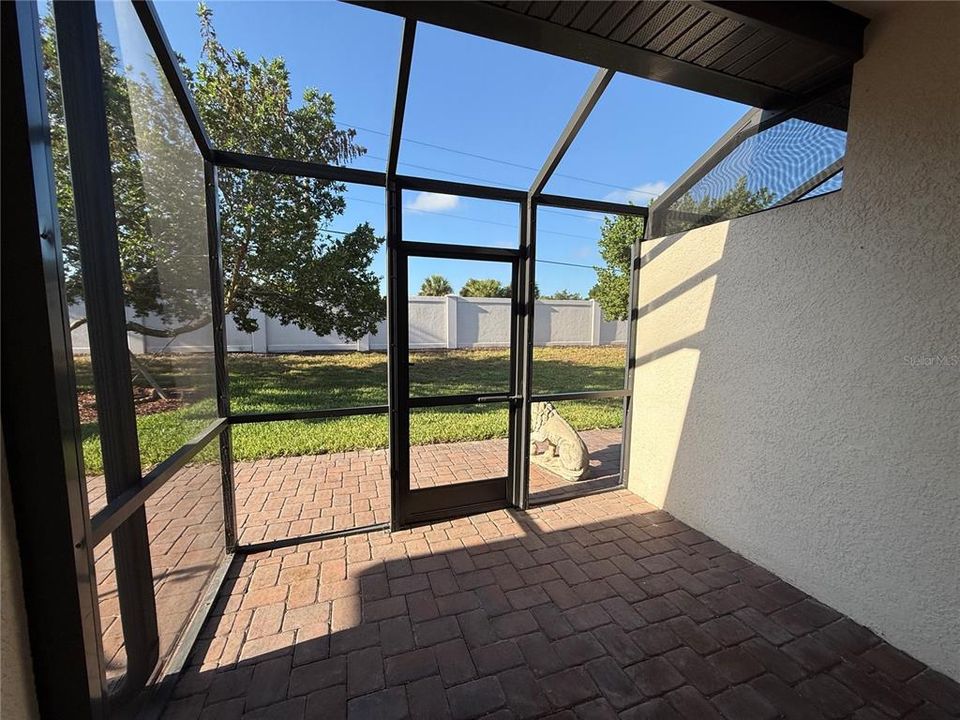 For Rent: $2,500 (3 beds, 2 baths, 1412 Square Feet)