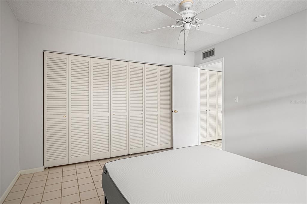 For Sale: $135,000 (2 beds, 2 baths, 1184 Square Feet)