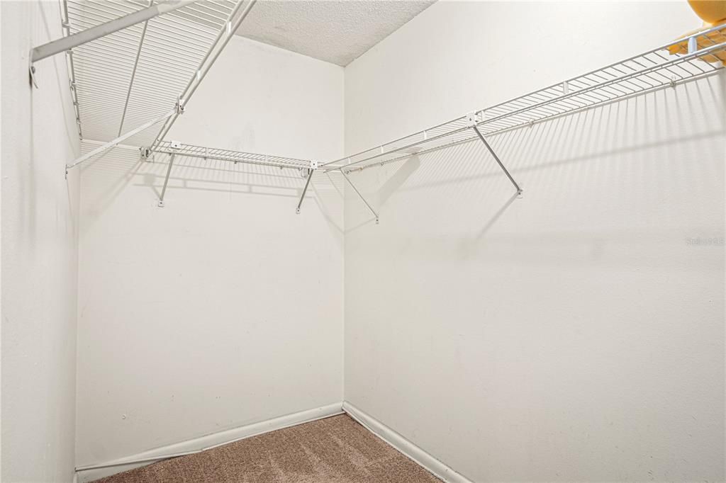 For Sale: $135,000 (2 beds, 2 baths, 1184 Square Feet)