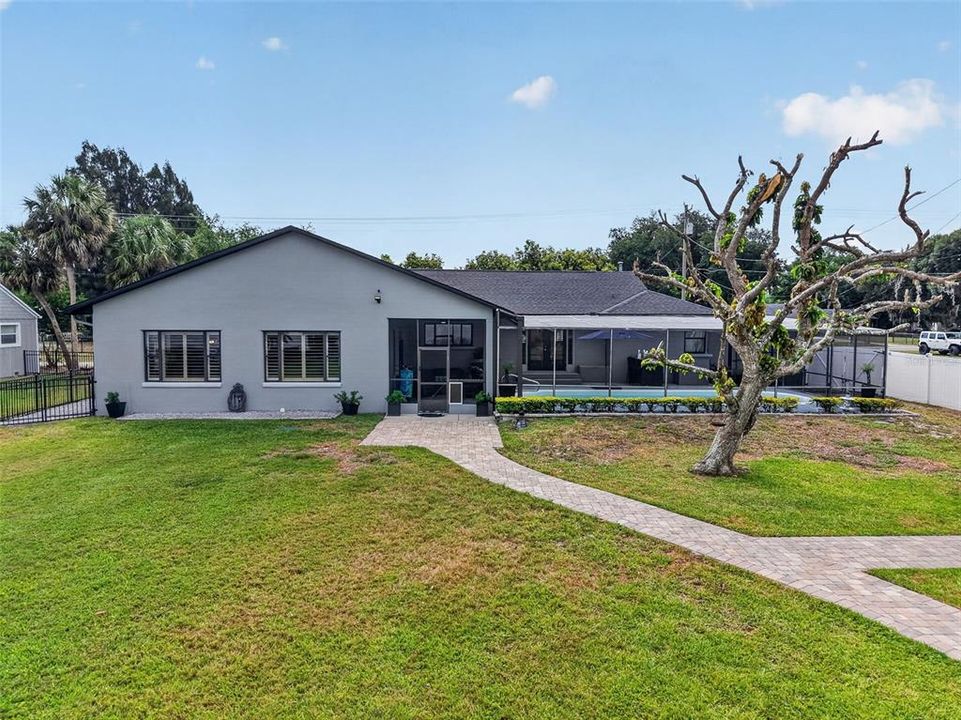 For Sale: $1,100,000 (4 beds, 4 baths, 3388 Square Feet)