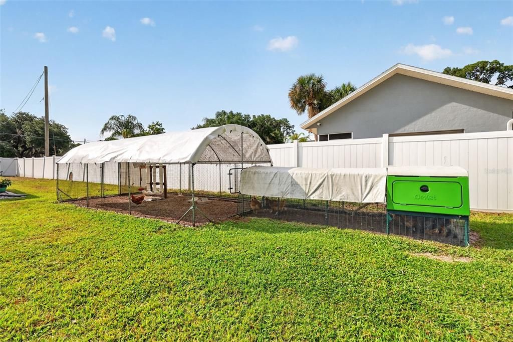 For Sale: $1,100,000 (4 beds, 4 baths, 3388 Square Feet)