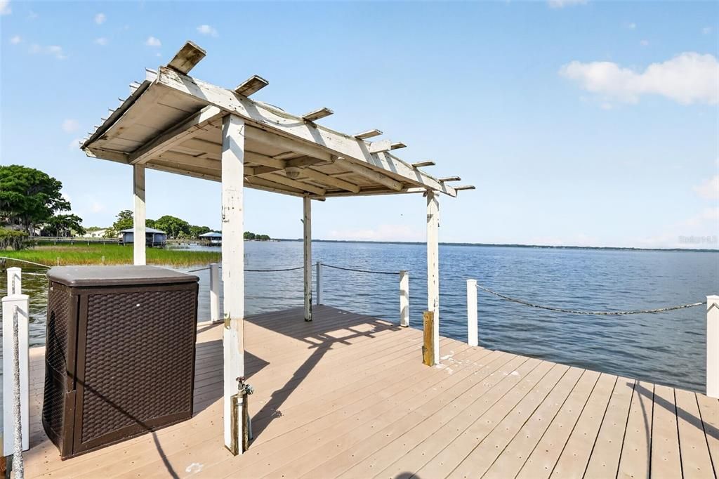 For Sale: $1,100,000 (4 beds, 4 baths, 3388 Square Feet)