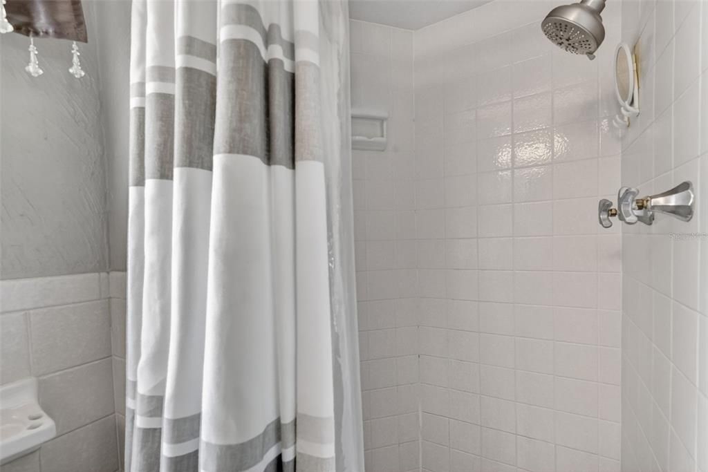 For Sale: $1,100,000 (4 beds, 4 baths, 3388 Square Feet)
