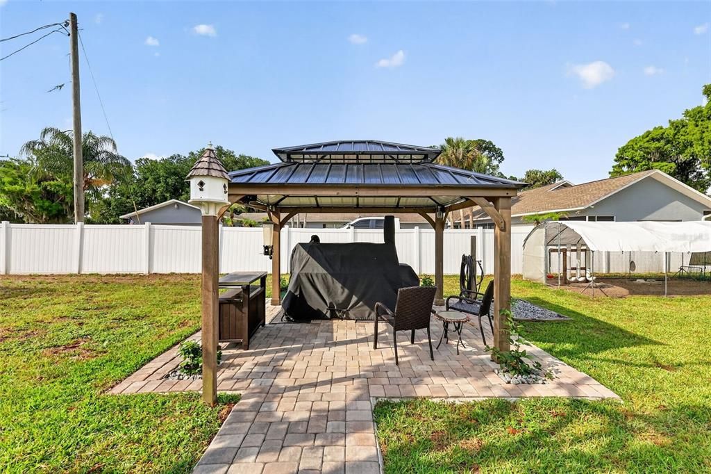 For Sale: $1,100,000 (4 beds, 4 baths, 3388 Square Feet)