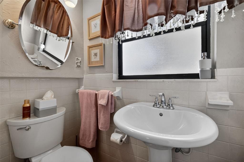For Sale: $1,100,000 (4 beds, 4 baths, 3388 Square Feet)