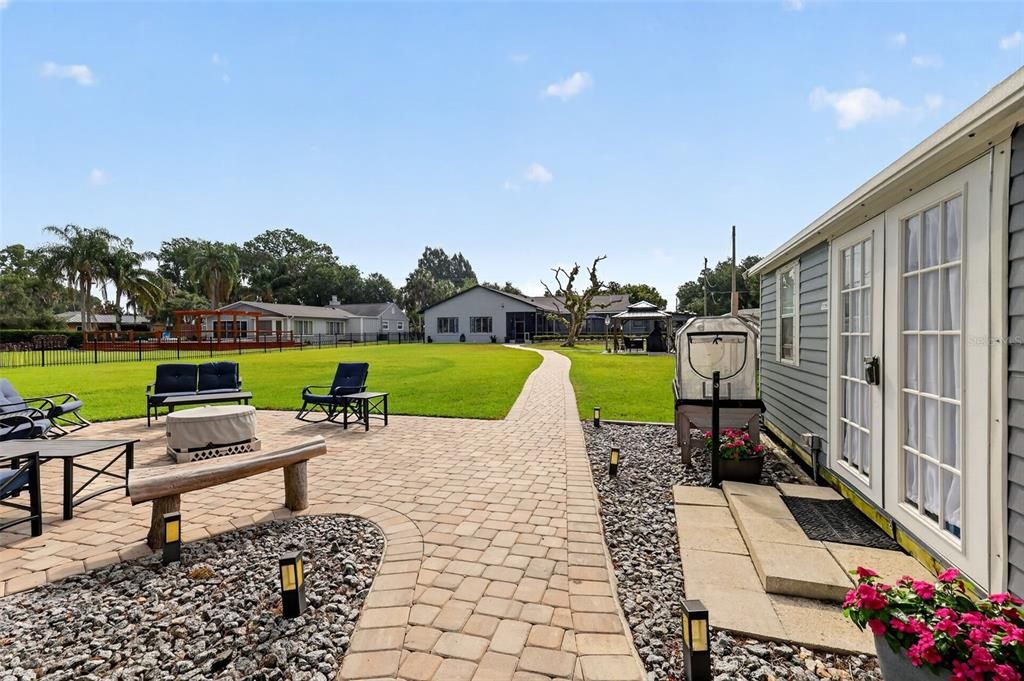 For Sale: $1,100,000 (4 beds, 4 baths, 3388 Square Feet)