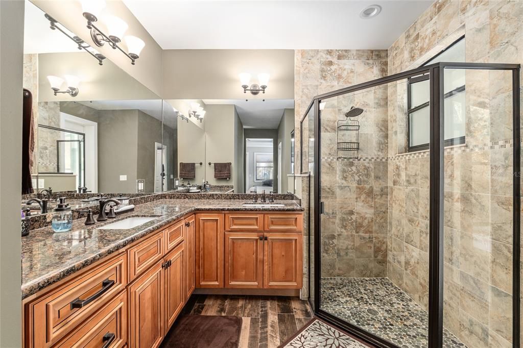En Venta: $999,999 (3 camas, 2 baños, 1666 Pies cuadrados)