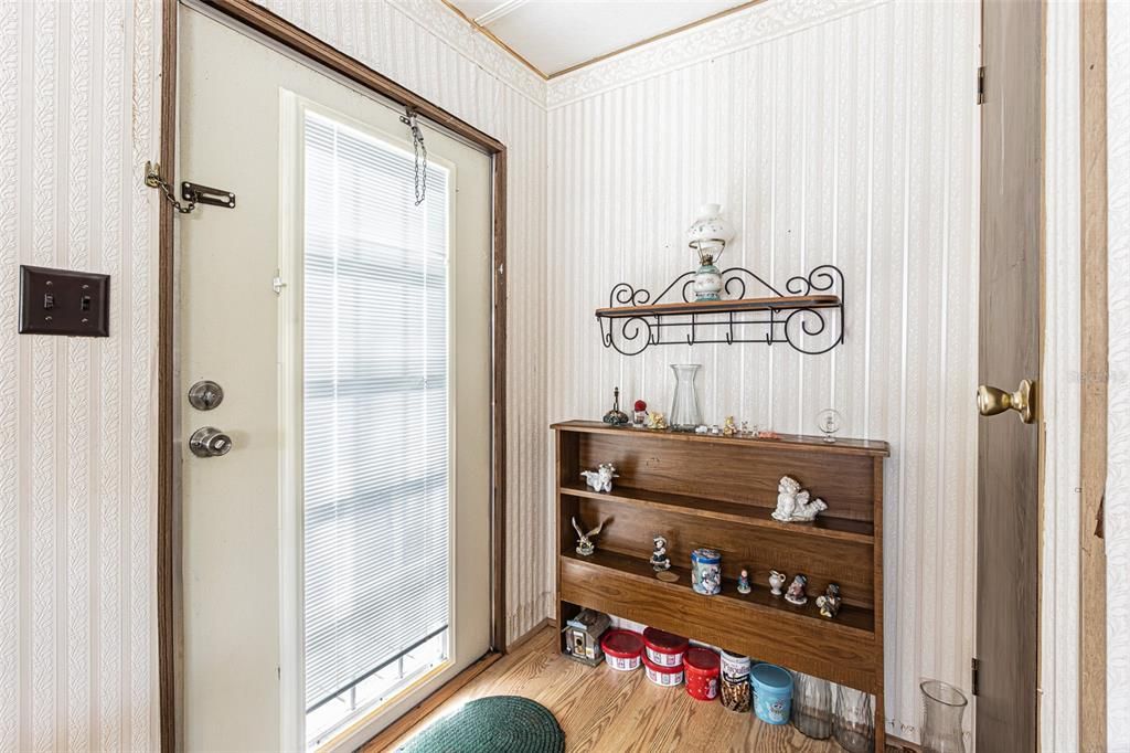 На продажу: $125,000 (3 спален, 2 ванн, 1344 Квадратных фут)