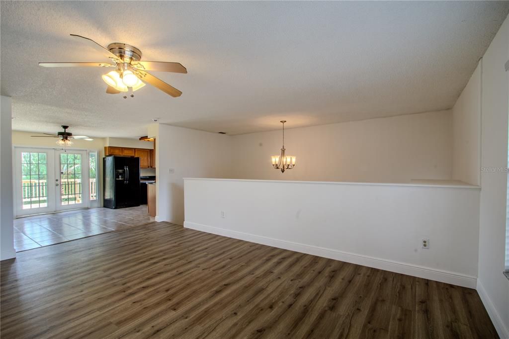 En Venta: $499,900 (4 camas, 2 baños, 2668 Pies cuadrados)