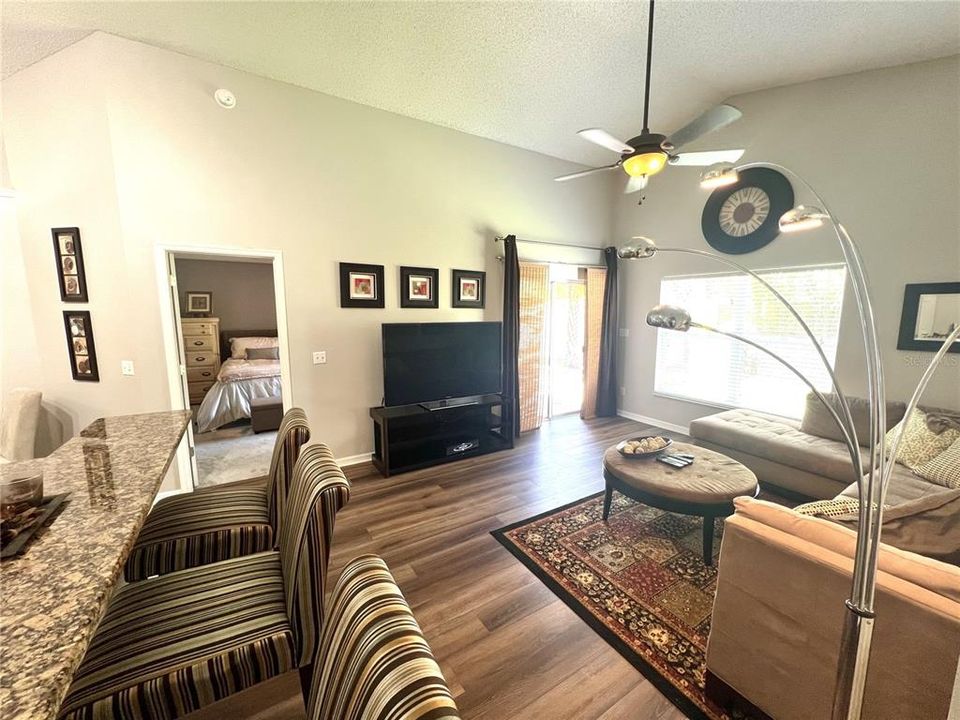 Active With Contract: $420,000 (3 beds, 2 baths, 1642 Square Feet)
