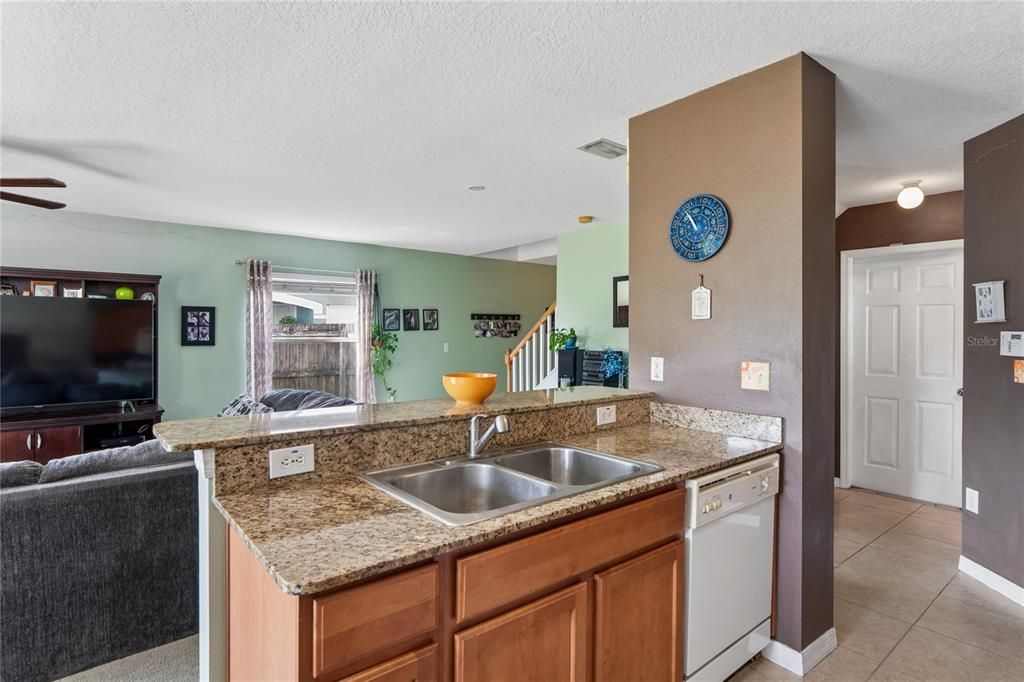 For Sale: $369,000 (4 beds, 2 baths, 1741 Square Feet)