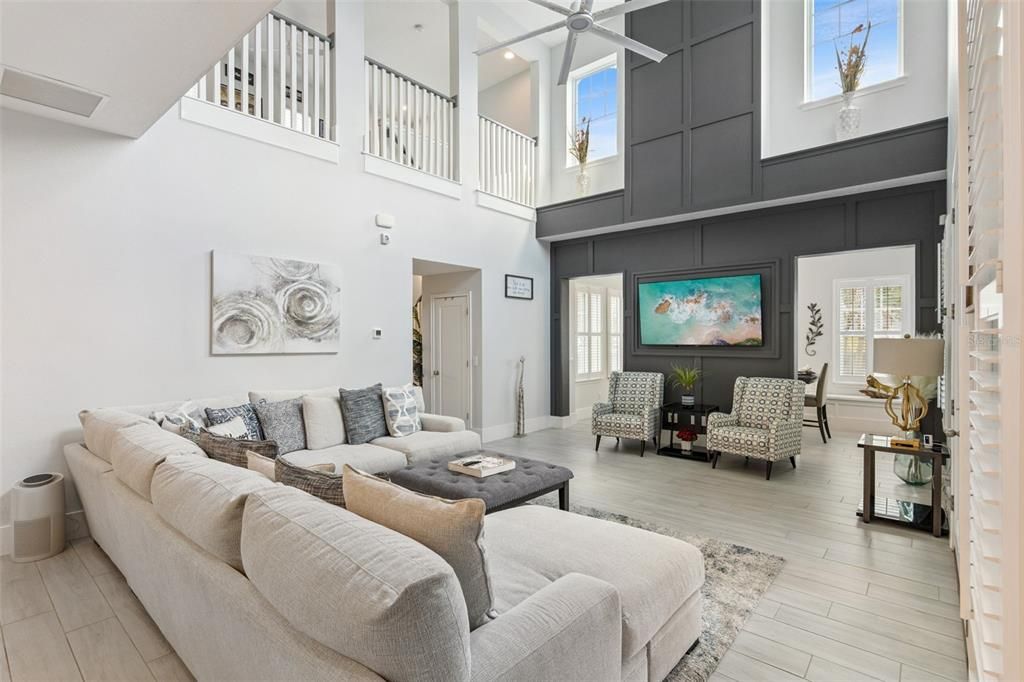 En Venta: $1,099,000 (5 camas, 4 baños, 3436 Pies cuadrados)