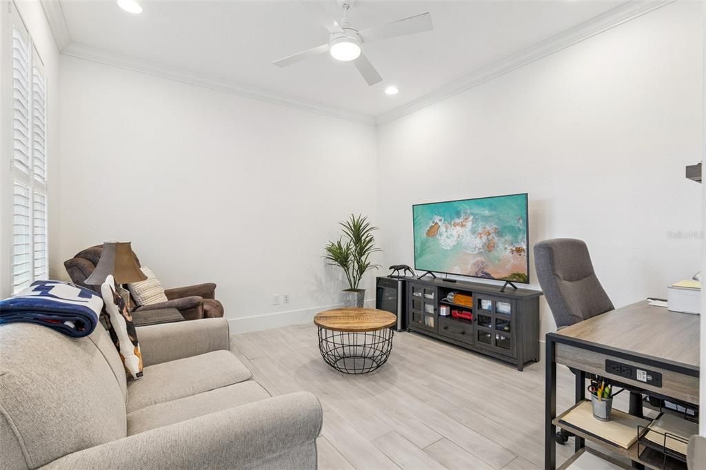 En Venta: $1,099,000 (5 camas, 4 baños, 3436 Pies cuadrados)