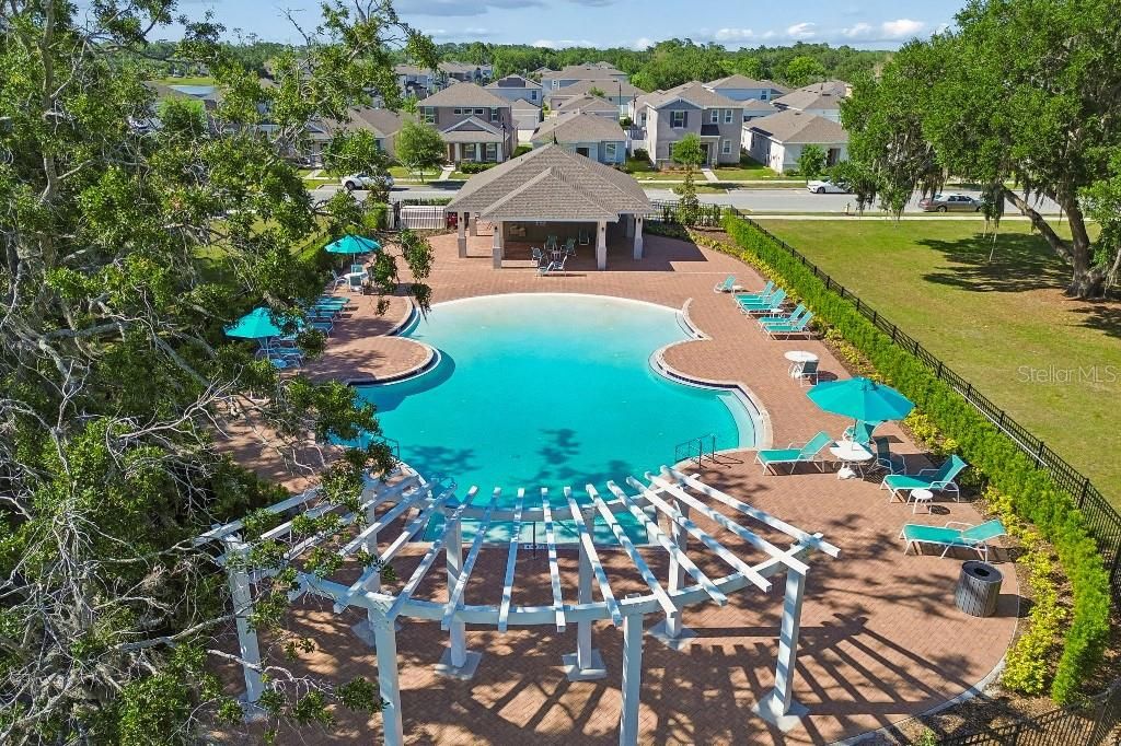 En Venta: $574,999 (5 camas, 3 baños, 3222 Pies cuadrados)