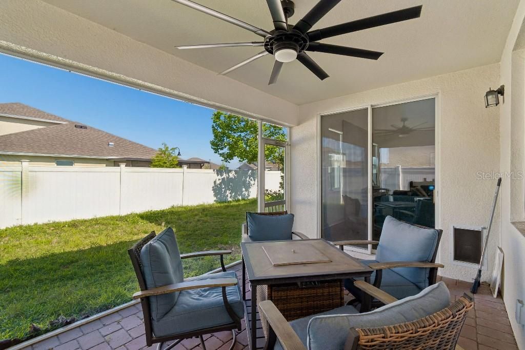 En Venta: $574,999 (5 camas, 3 baños, 3222 Pies cuadrados)