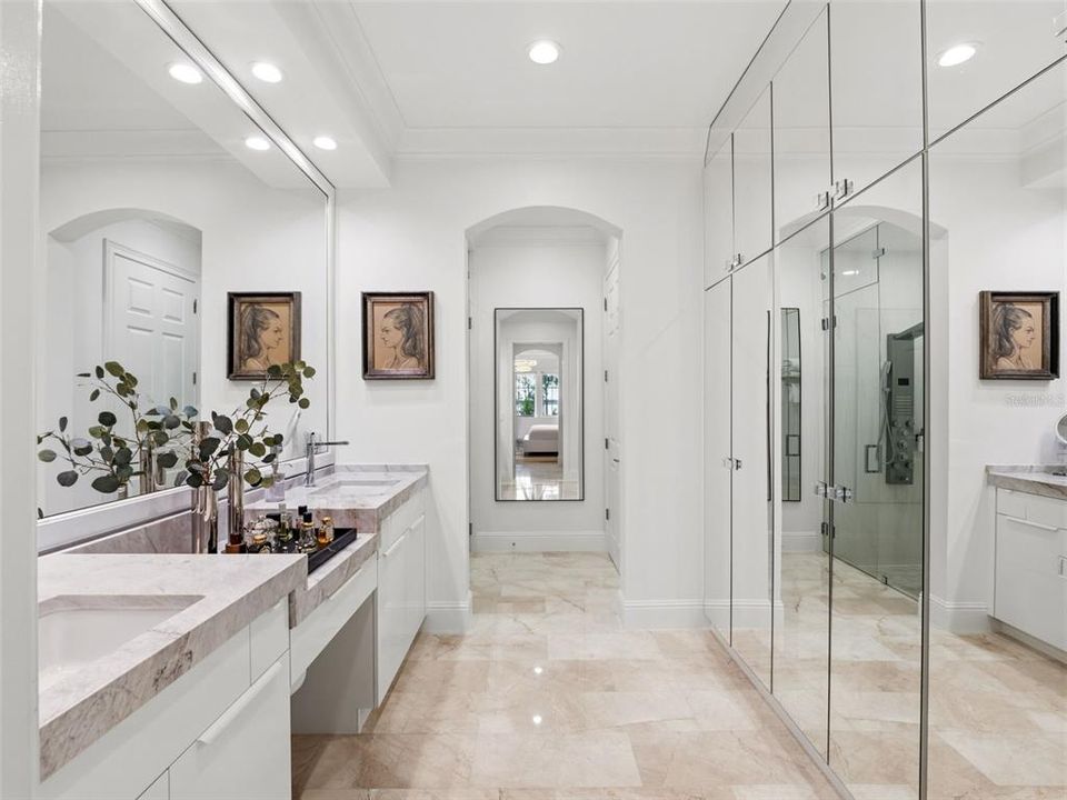 En Venta: $2,100,000 (3 camas, 3 baños, 3081 Pies cuadrados)