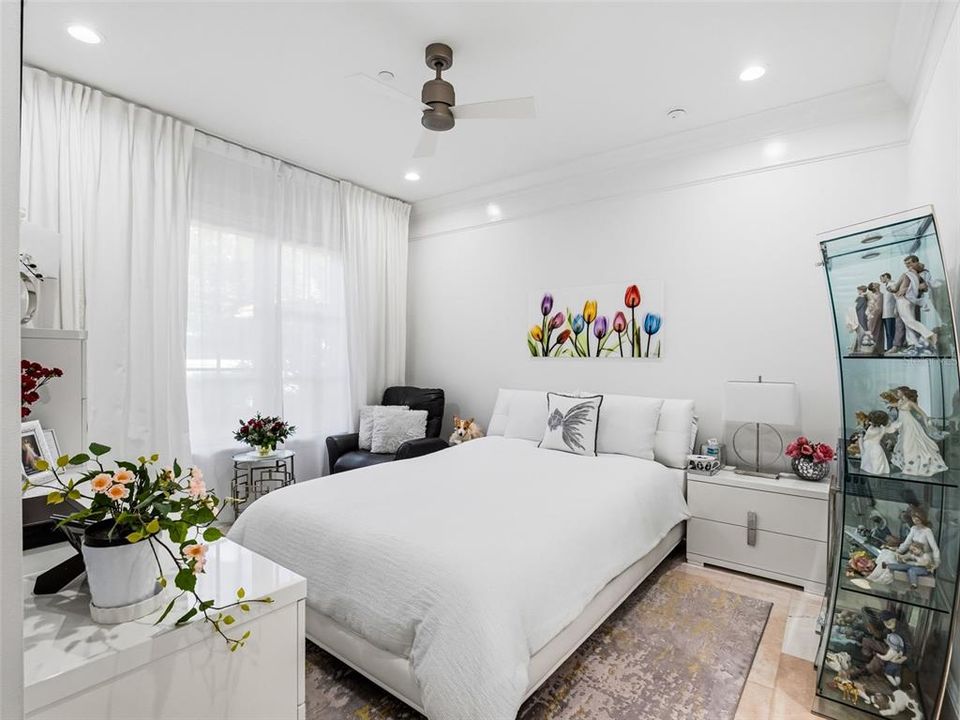 En Venta: $2,100,000 (3 camas, 3 baños, 3081 Pies cuadrados)
