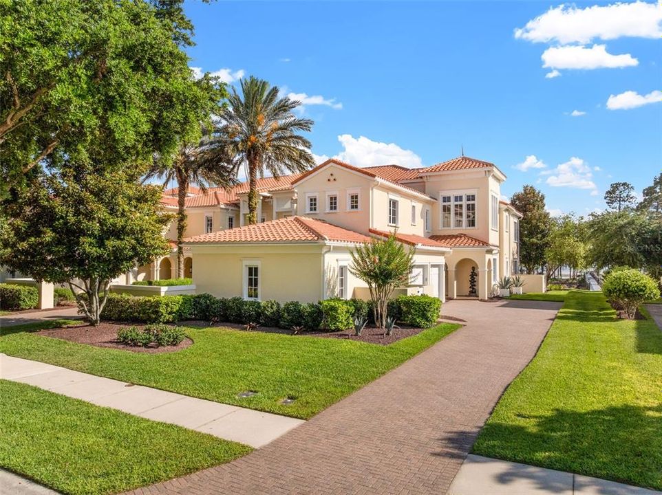 En Venta: $2,100,000 (3 camas, 3 baños, 3081 Pies cuadrados)