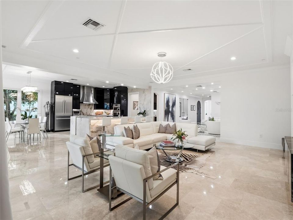 En Venta: $2,100,000 (3 camas, 3 baños, 3081 Pies cuadrados)