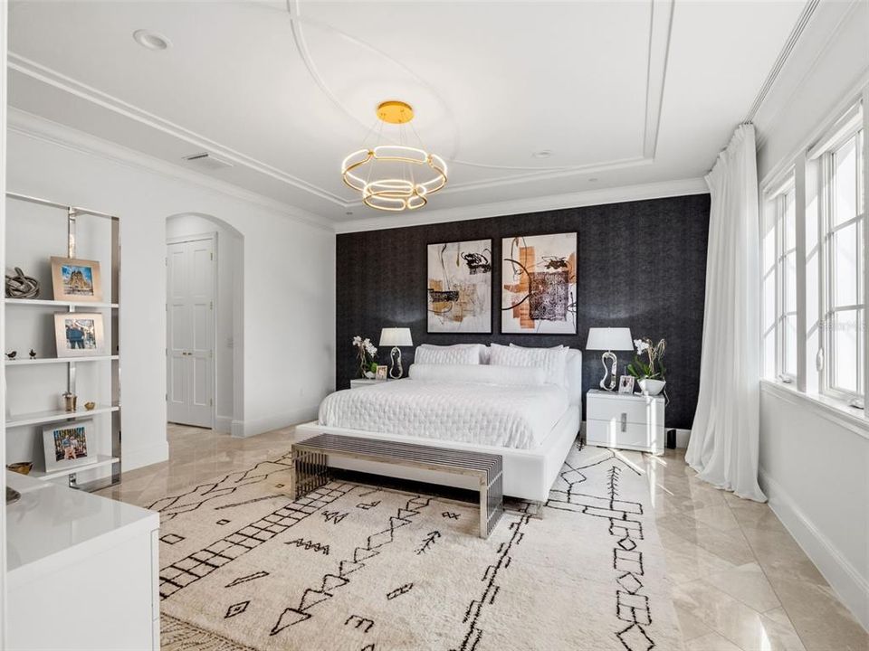 En Venta: $2,100,000 (3 camas, 3 baños, 3081 Pies cuadrados)