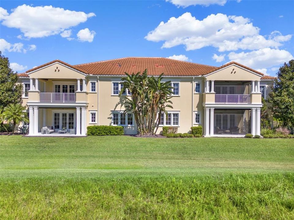 En Venta: $2,100,000 (3 camas, 3 baños, 3081 Pies cuadrados)