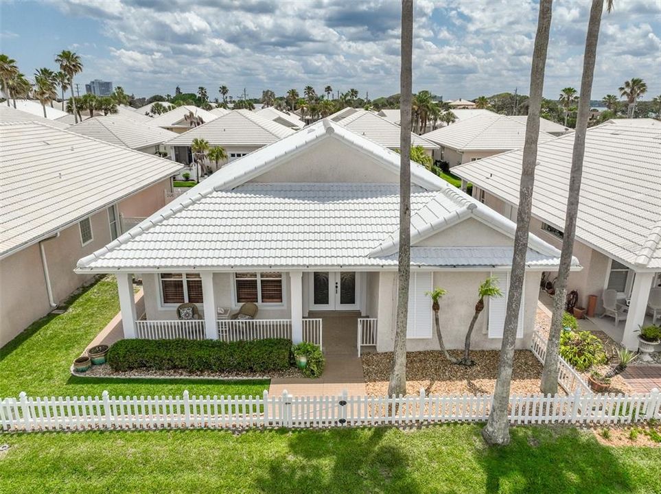 Activo con contrato: $549,900 (3 camas, 2 baños, 1793 Pies cuadrados)