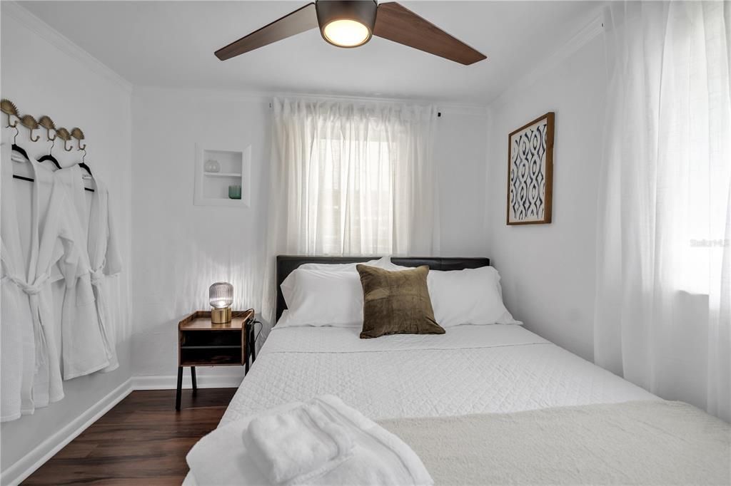Active With Contract: $360,000 (3 beds, 2 baths, 1133 Square Feet)