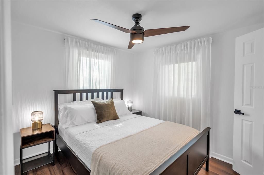 Active With Contract: $360,000 (3 beds, 2 baths, 1133 Square Feet)